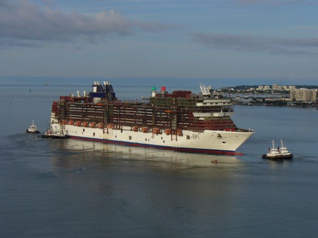 Norwegian Epic - Loire - 11 juillet 2009 (35).JPG